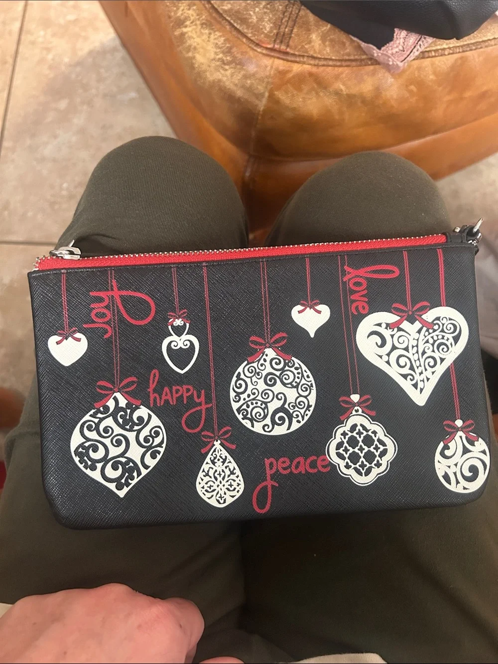 Brighton Black & White Ornament Print Wristlet